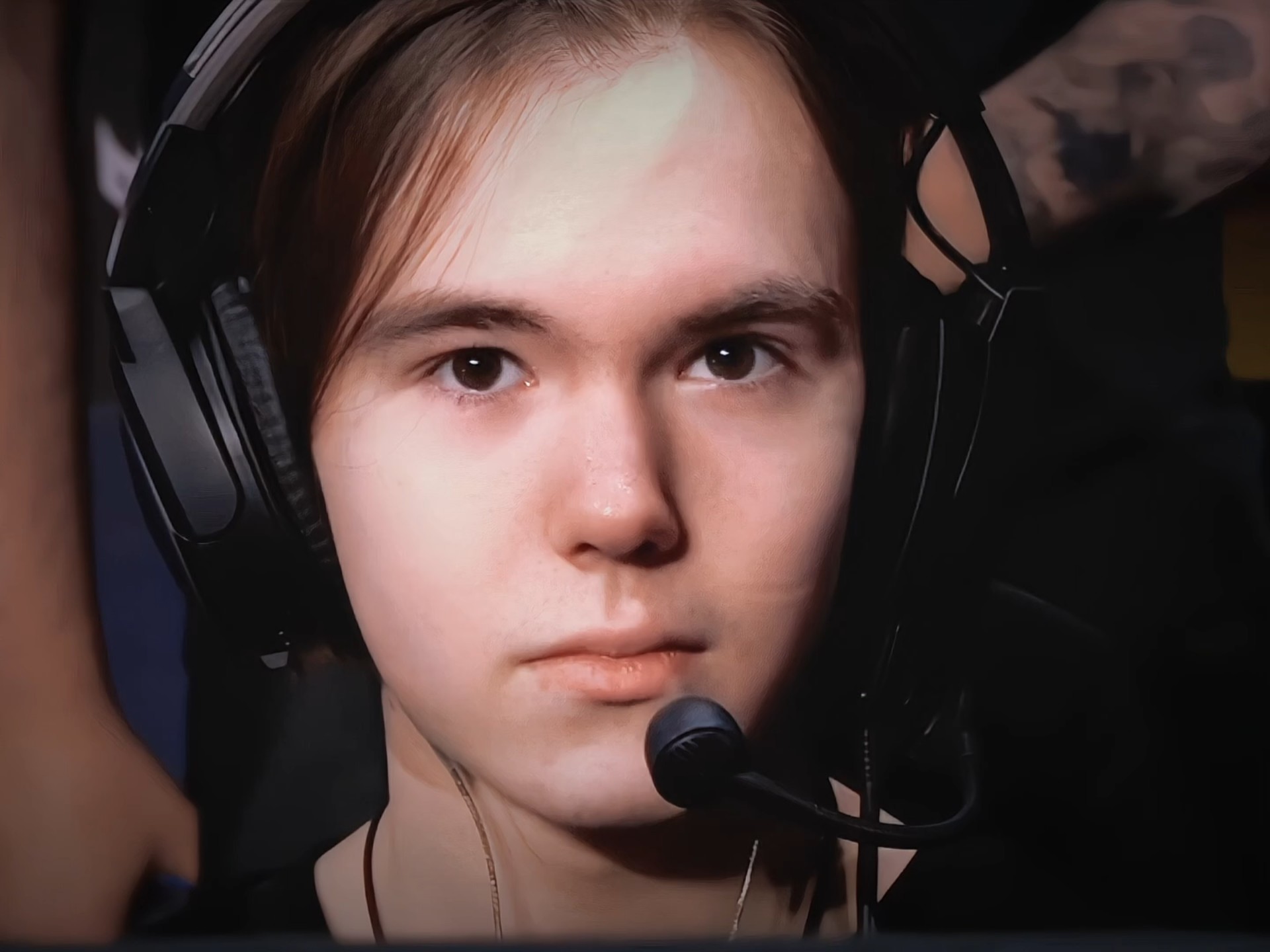 亦反映了他 亦反映了他