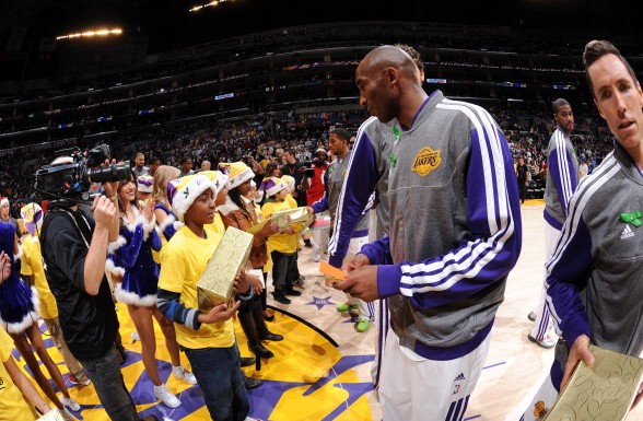 能同时胜任 能同时胜任