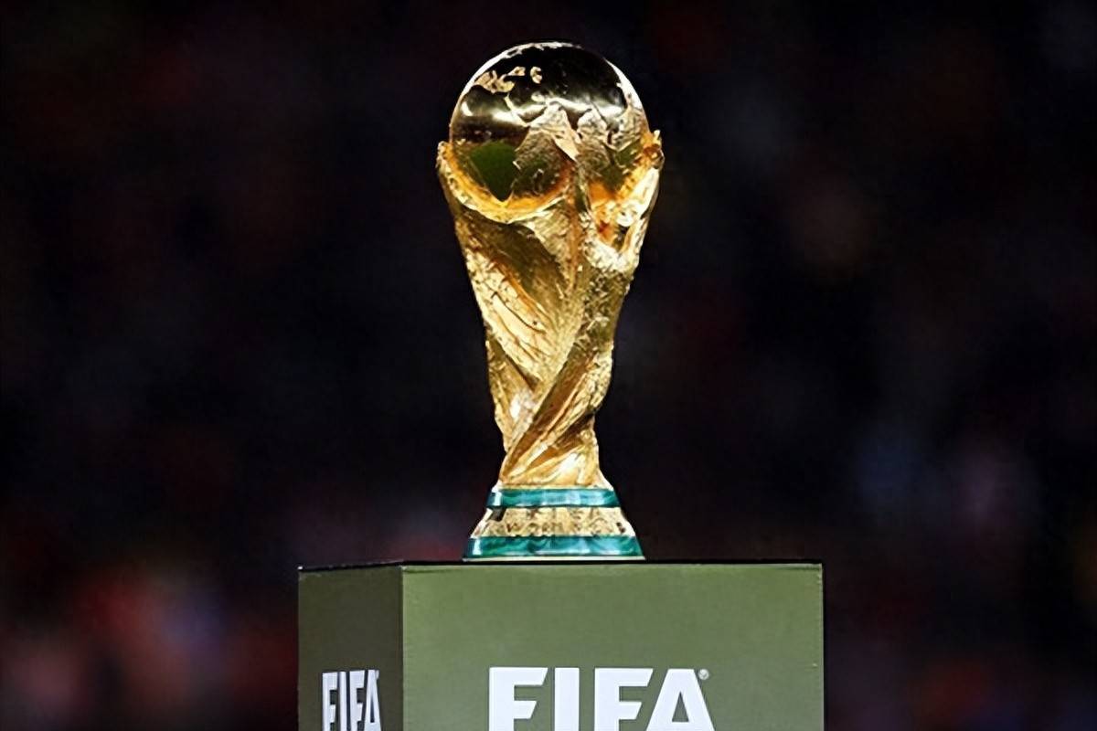 2025英雄联盟总决赛冠亚军决赛开赛在即 斗鱼将全程直播精彩赛况