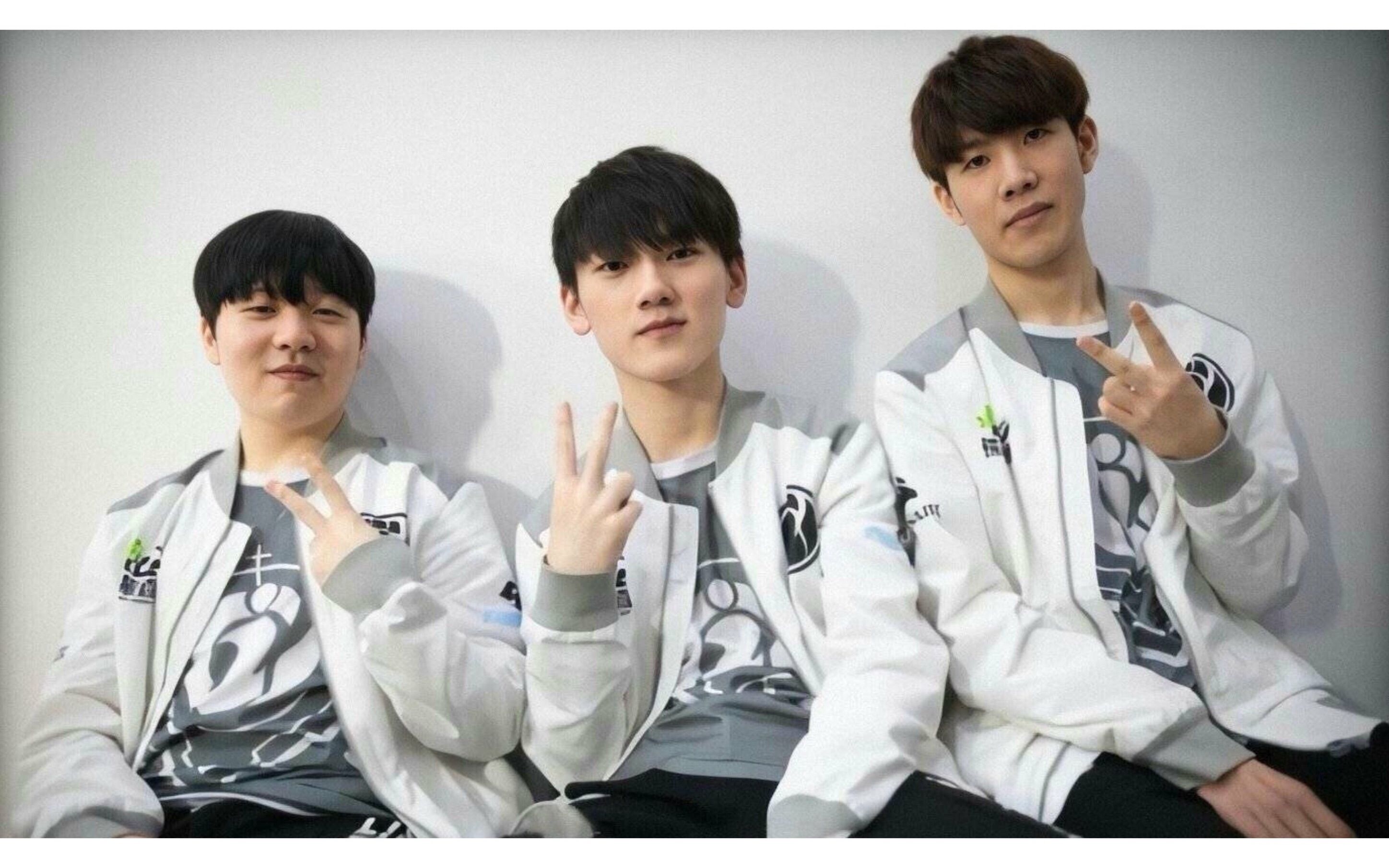 属性相近但 属性相近但
